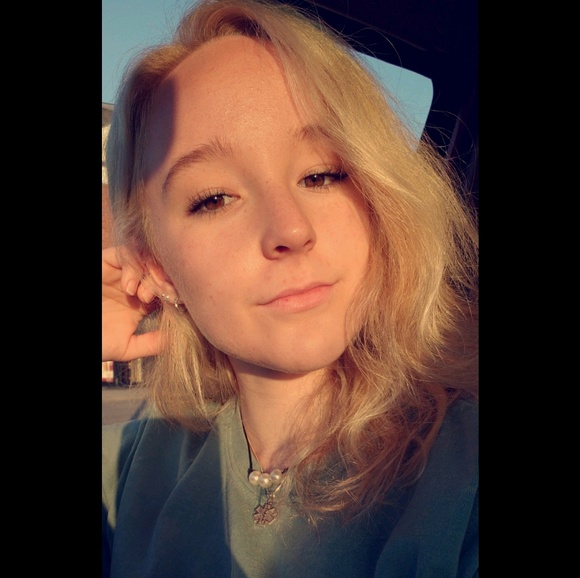lilyo698